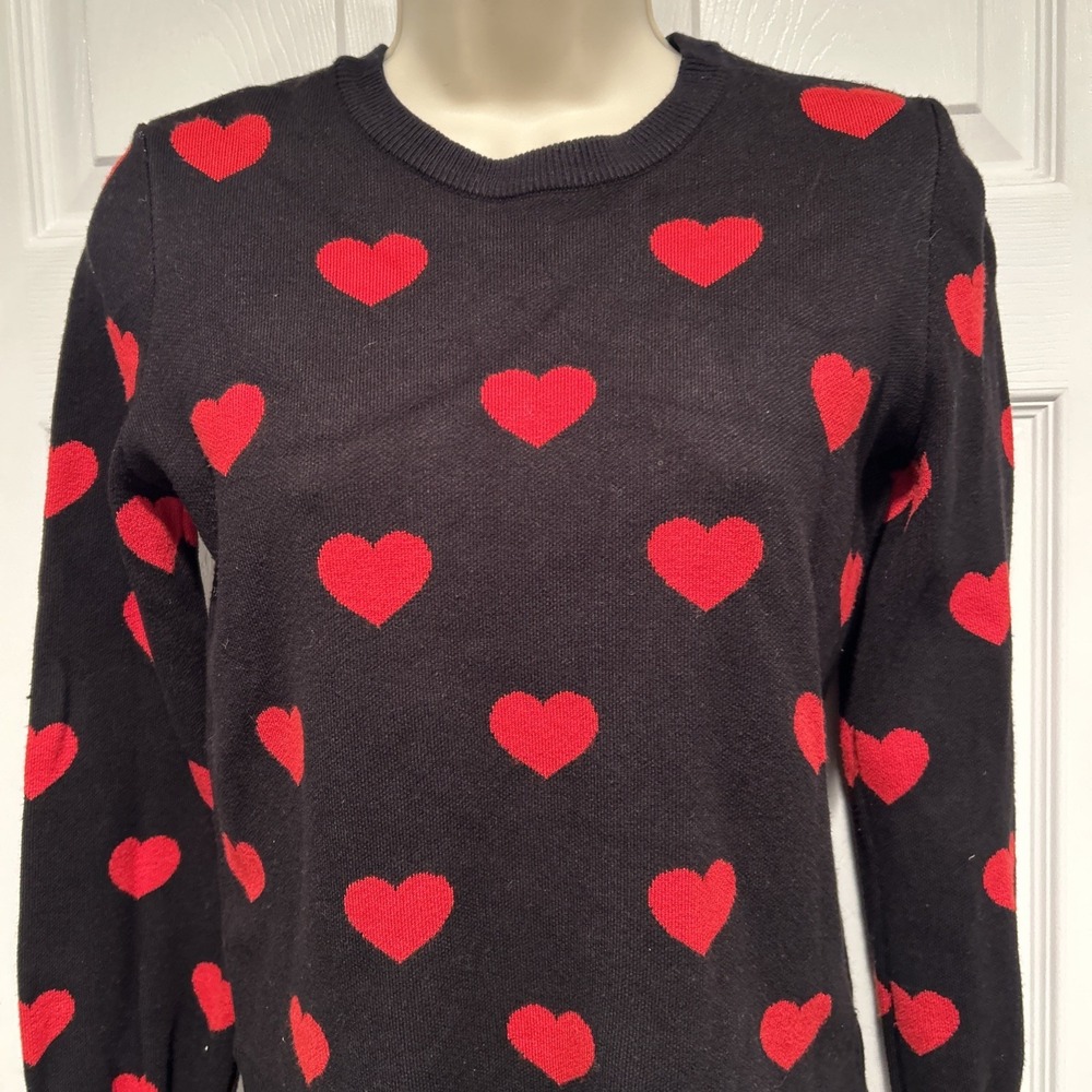 Marled Women's Black & Red Heart Crew Neck Sweater XS Pullover Heart Print